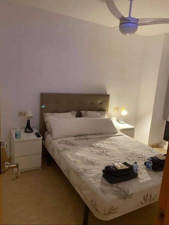 Habitacion Doble In My Apartament At The Beach Valencia Eksteriør bilde